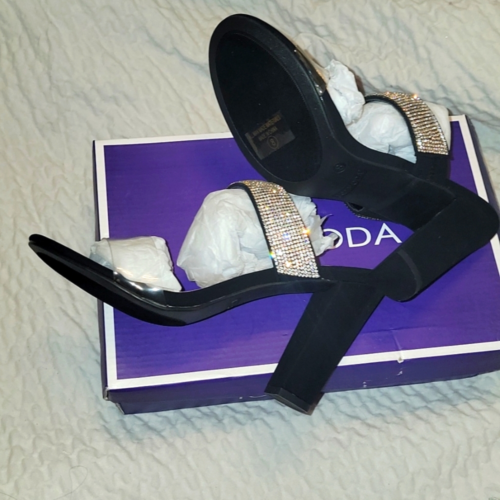 Black Rhinestone Heels - Picture 4 of 6
